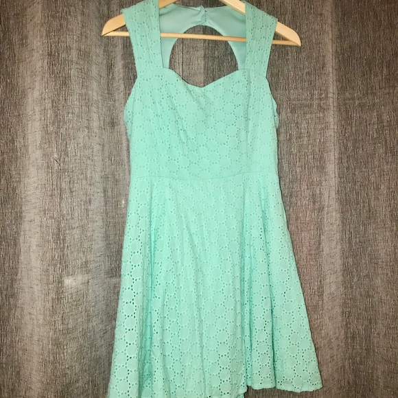 Mint Green Forever 21 Dress Size M - Picture 1 of 5
